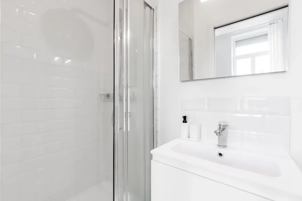 Salle de bain — Maison Caumartin, coliving IvyNest à Lille Centre
