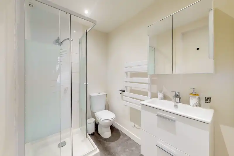 Salle de bain — Maison Artois, coliving IvyNest à Lille JB Lebas