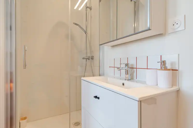Salle de bain — Maison 68 Roland, coliving IvyNest à Lille Vauban